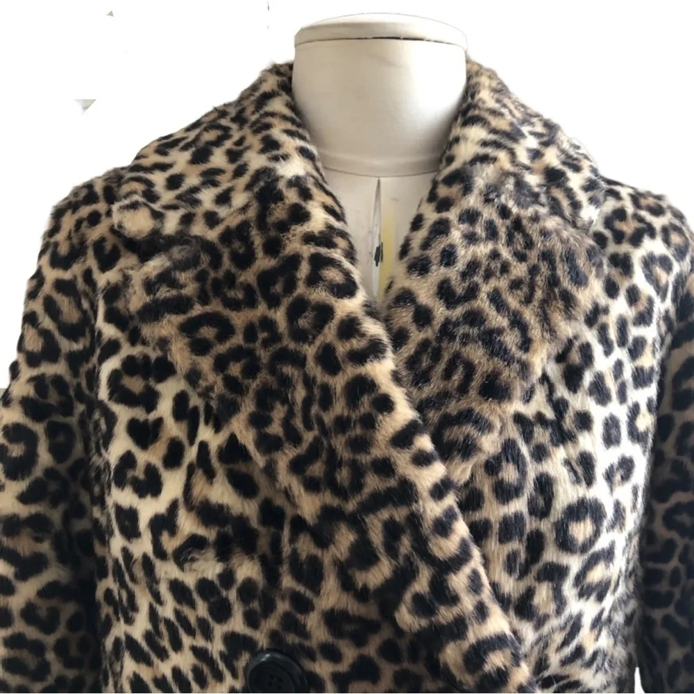 𝅺fairmoor vintage 1970s faux leopard fur jacket size small - Picture 2 of 9